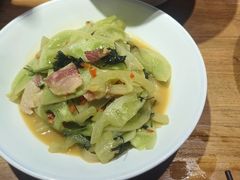 -头上红煨盐鸡·非遗院子餐厅