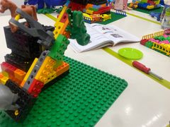 -百变天才机器人编程中心·信奥·VEX竞赛·无人机(金田广场店)