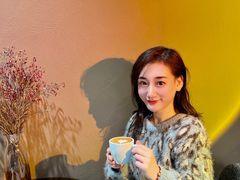 -Fridi Patisserie Cafe