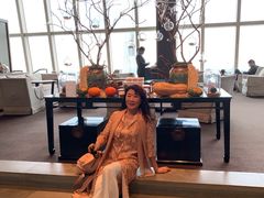 -The lounge 柏悦酒店大堂酒廊(上海环球金融中心店)