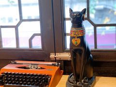 -猫的天空之城概念书店(杭州南宋御街店)