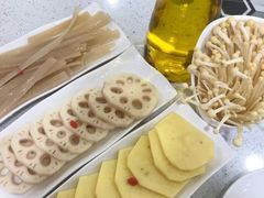 -麻辣巅峰美蛙鱼头火锅(犀浦店)