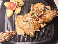 -蜜桃花开·中西融合菜E&W(南长街店)