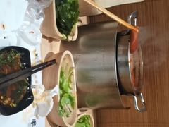 -独食火锅·半米屋台(直营总店)