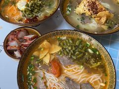 -肇兴特色牛肉粉
