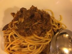 意大利面-奥斯特牛排馆(圣母百花大教堂)
