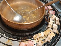 -阿山卓·野生菌火锅·纳西火塘烤肉