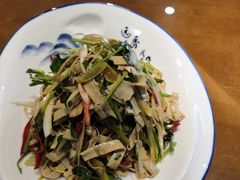 -大胡同天津菜·海肠捞饭·津门皮皮虾锅贴一绝(西姜井店)