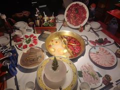 -小龙翻大江文化火锅(宽窄店)