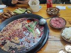 -黄潇洒老火锅(九眼桥宏济巷店)