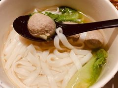 潮州牛肉丸汤河粉-MR鹅外