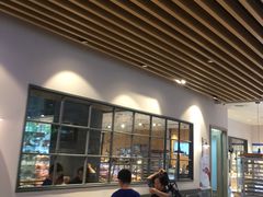 -巴黎贝甜(大宁国际商业广场店)