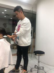 -小齐发型Star~salon