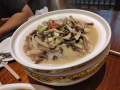 鹿茸菌烧肚条-泡桐树孙二娘私房菜