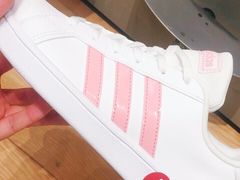 -adidas(滔搏朝阳大悦城店)