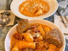 罗杰炒年糕-OUR Bakery(国贸商城店)