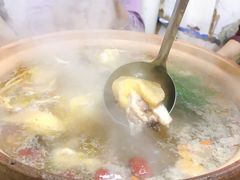 -威邵鸡煲(西华路总店)