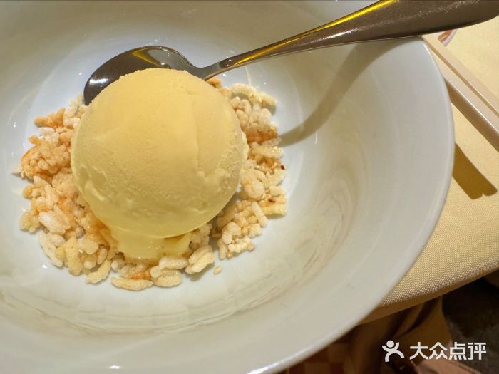 惠食佳(滨江大公馆店)姜撞奶冰淇淋图片