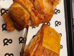 -BUTTERFUL&CREAMOROUS 黄油与面包(万象城店)