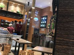 大堂-好人民间小吃·番茄鱼酸菜鱼(木渎悠方店)