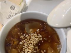 -洪氏嗨捞·广东猪肚鸡·椰子鸡火锅(西咸万象城店)