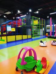 -蹦贝运动中心·蹦床·攀岩·闯关(龙岗店)