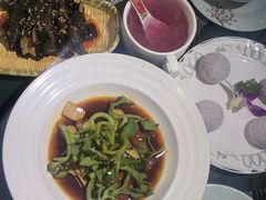 -忘忧草融合私房菜(红鼎国际店)