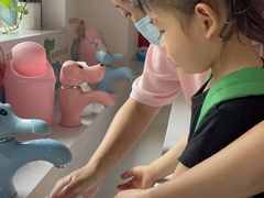 -黄浦乐烁龙鱼宝贝托育园(海潮路校区)