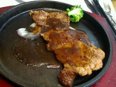 -怡人怡口牛排海鲜自助(飞龙大厦店)