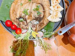 -老滇山寨•云南特色菜•地方菜•民族风情歌舞表演(金碧店)
