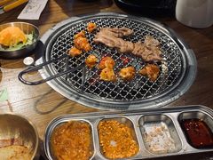 掌中宝-·缸桶屋·韩式牛肋条自助烤肉(西湖D11店)