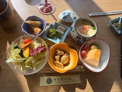 -阿吾罗·月咏精致日料(港汇恒隆广场店)