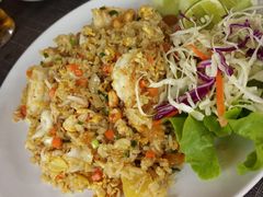 菠蘿海鮮炒飯-Dash Teak House