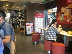 -麦当劳(哈西万达店)