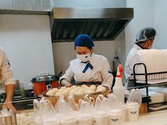-李与白包子铺(桐梓林店)