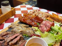 -鲨鱼美式餐厅酒吧Sharky