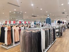 -优衣库(太原龙湖万达广场店)