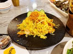 泰式菠萝炒饭-Home Thai·泰谣(王府井apm店)