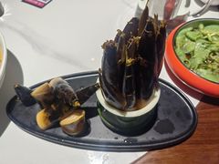 -苹果树下艺术餐厅(宋庄店)