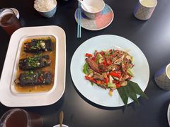 -桥边小楼·手工云南菜·古城观景小楼