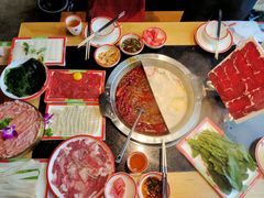 -潘小辣鲜肉老火锅