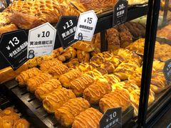 热狗多拿滋-红跑车(三孝口店)