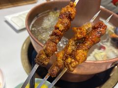 现烤羊肉串-东门口·新式老北京火锅(河西龙湖天街店)