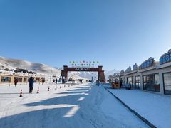 -祁连山·岗什卡雪峰景区