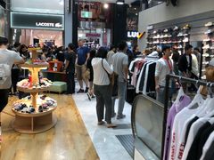 -ABC MART(心斎橋店)