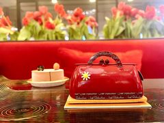 -Salon de The de Joel Robuchon(外滩18号店)