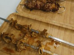 -乡村馕坑肉·烧烤·新疆菜·本地人更爱吃(阿勒泰首店)