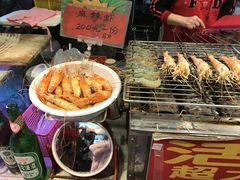 -六合夜市