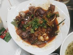 -休记光头香辣蟹干锅(绵竹店)