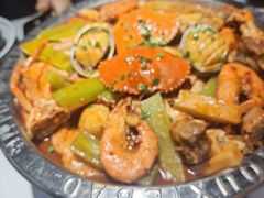 -围炉肉舍•炭烤活鳗•丹东海鲜烤肉(步行街店)